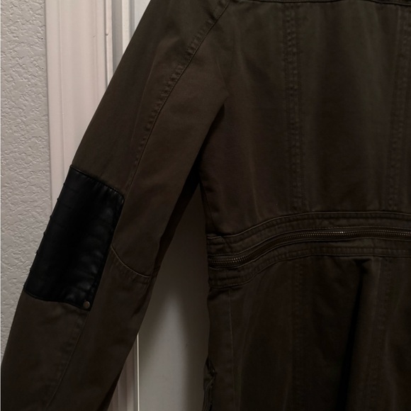 Guess Los Angeles coat - Picture 3 of 4